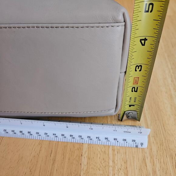 Demellier London Taupe Convertible Clutch Leather  EUC - Picture 13 of 15